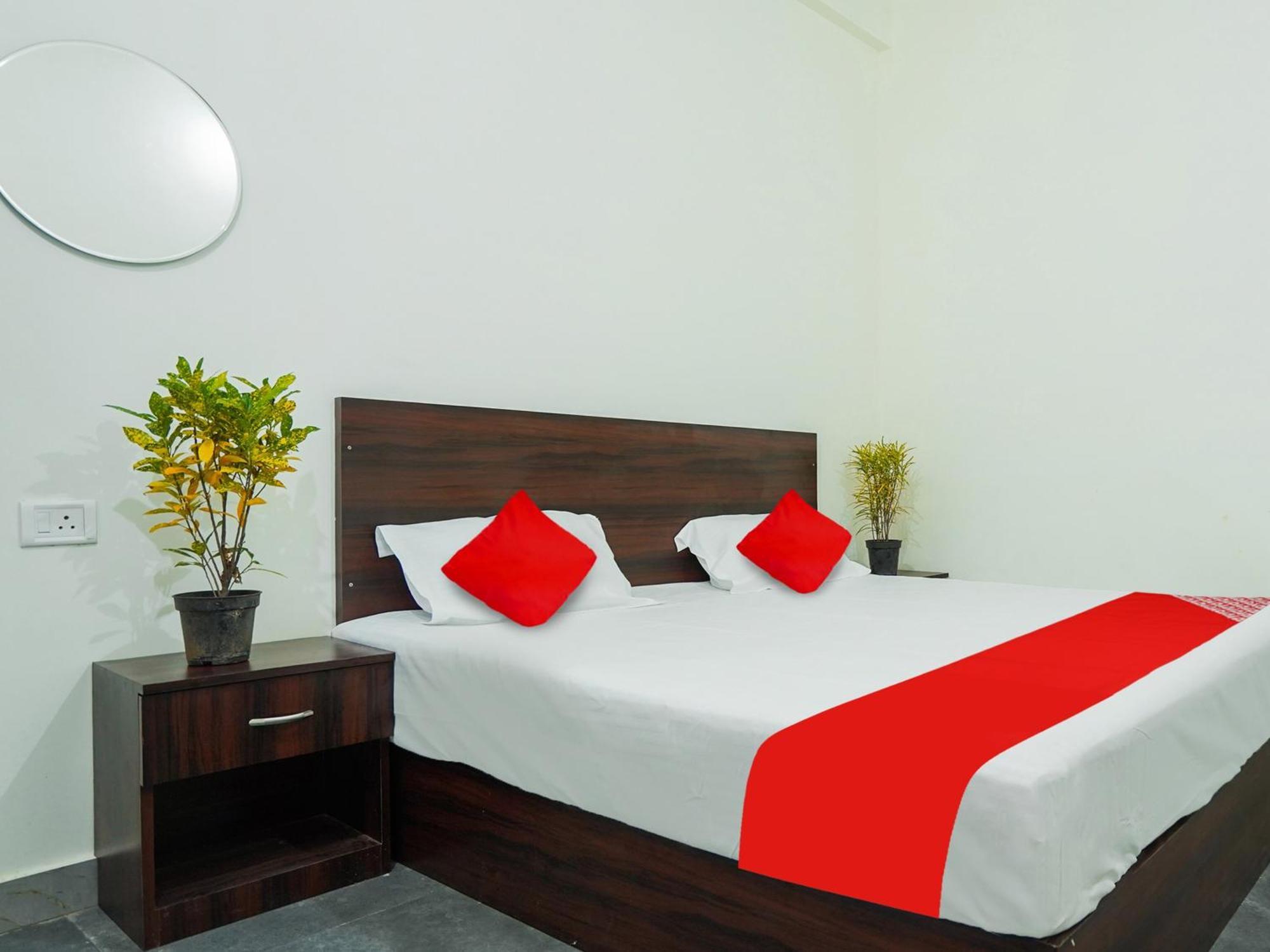 Spot On Hotel Friend'S Park Bhilai Экстерьер фото